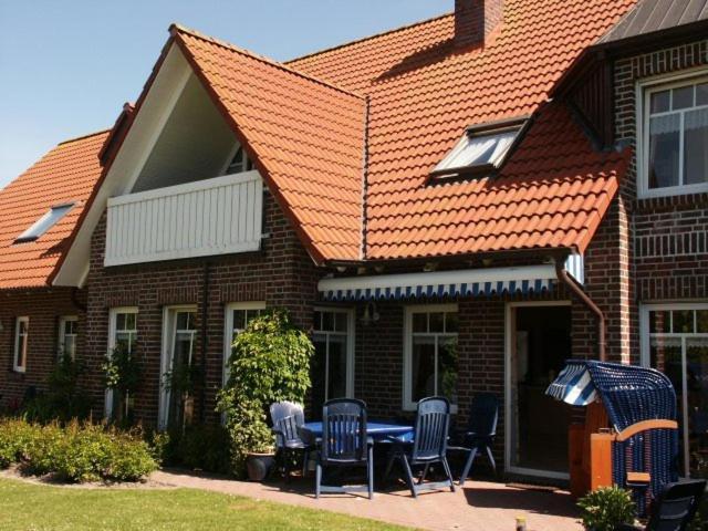 Ferienwohnungen Peters Neuharlingersiel Exterior photo
